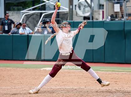 Thumbnail 3 in Calallen vs. Liberty (UIL 4A Softball Final) photogallery.