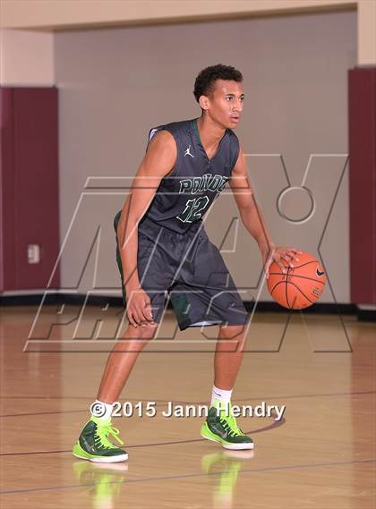 Thumbnail 3 in Ponderosa @ Catalina Foothills (MaxPreps Holiday Classic) photogallery.