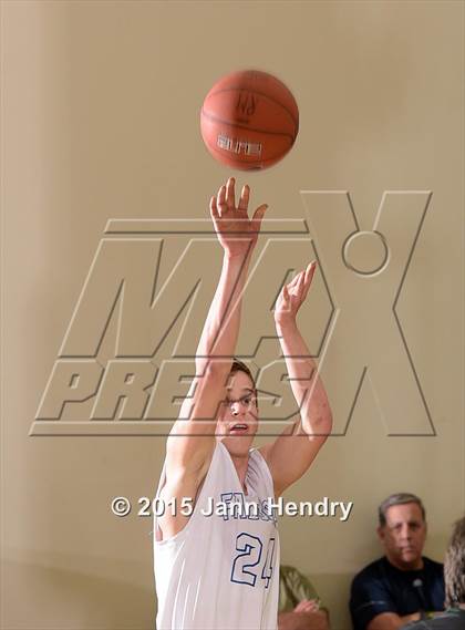 Thumbnail 2 in Ponderosa @ Catalina Foothills (MaxPreps Holiday Classic) photogallery.
