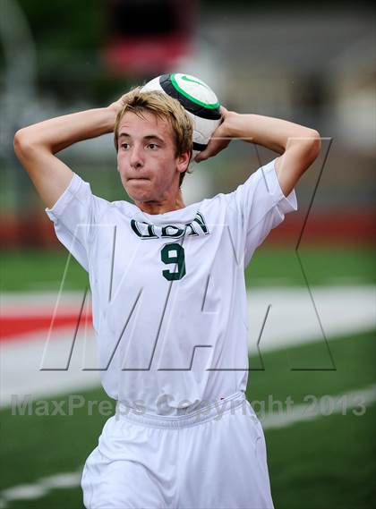 Thumbnail 2 in Fort Zumwalt South vs Glenbrook North (Gateway City Soccer Classic) photogallery.