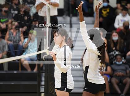 Thumbnail 3 in Triton @ Burlington Township photogallery.