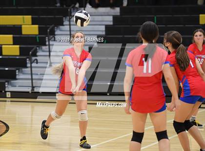 Thumbnail 3 in Triton @ Burlington Township photogallery.