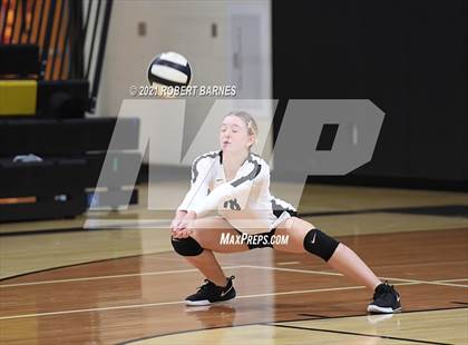 Thumbnail 1 in Triton @ Burlington Township photogallery.