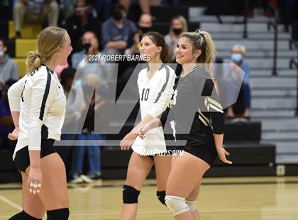 Thumbnail 2 in Triton @ Burlington Township photogallery.
