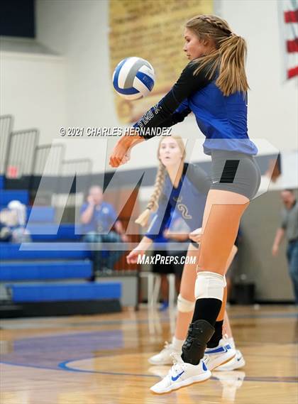 Thumbnail 3 in New Waverly @ Anderson-Shiro photogallery.
