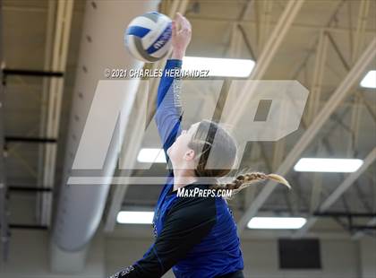 Thumbnail 2 in New Waverly @ Anderson-Shiro photogallery.