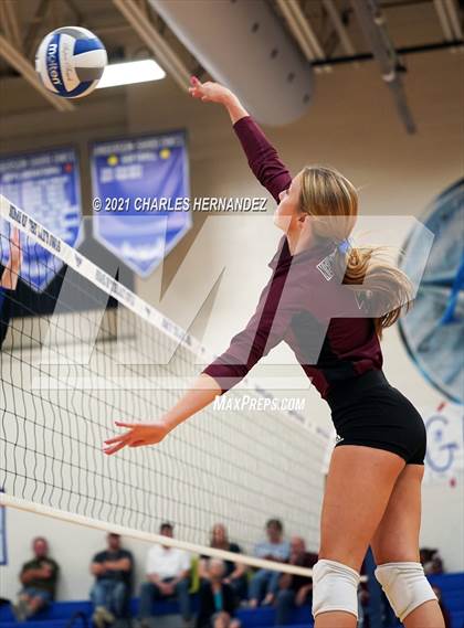 Thumbnail 2 in New Waverly @ Anderson-Shiro photogallery.