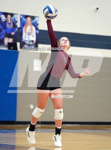 Thumbnail 2 in New Waverly @ Anderson-Shiro photogallery.
