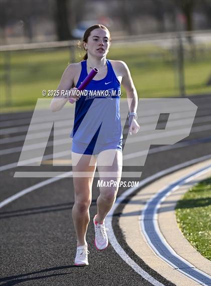Thumbnail 2 in Hamilton Southeastern Triangular Invite (3200m Relay)  photogallery.