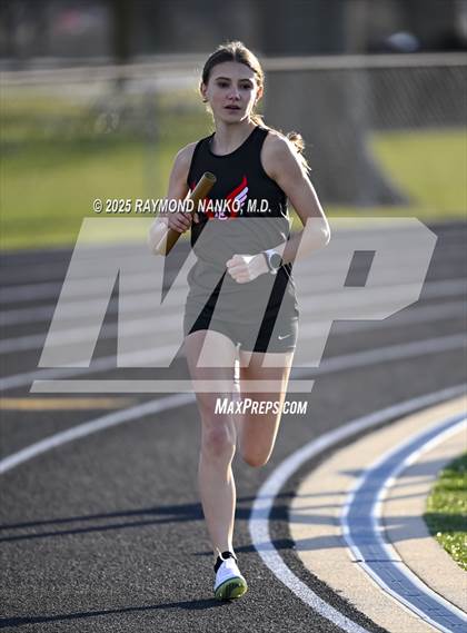 Thumbnail 2 in Hamilton Southeastern Triangular Invite (3200m Relay)  photogallery.