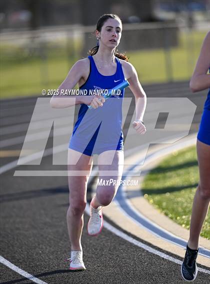 Thumbnail 1 in Hamilton Southeastern Triangular Invite (3200m Relay)  photogallery.