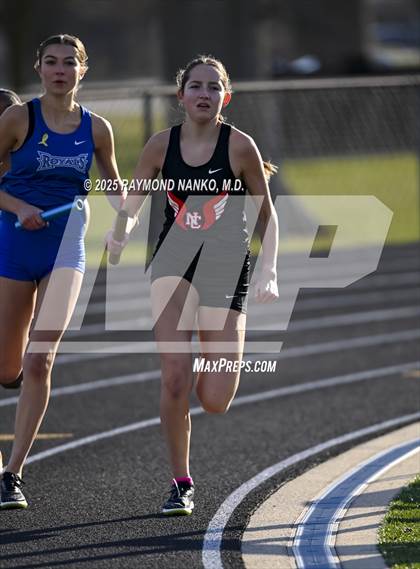 Thumbnail 2 in Hamilton Southeastern Triangular Invite (3200m Relay)  photogallery.