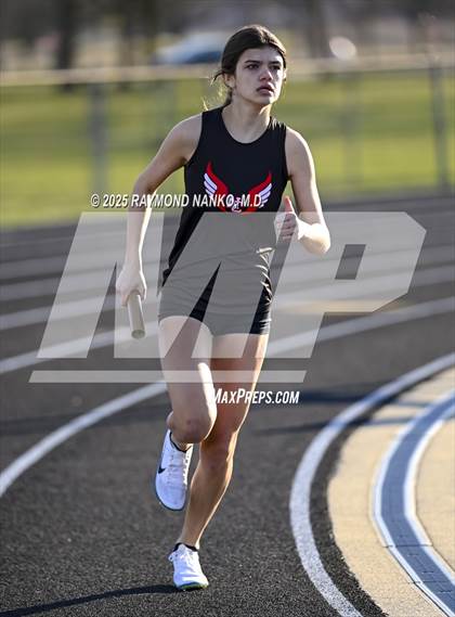 Thumbnail 1 in Hamilton Southeastern Triangular Invite (3200m Relay)  photogallery.
