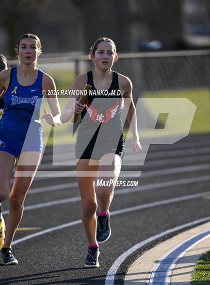 Thumbnail 3 in Hamilton Southeastern Triangular Invite (3200m Relay)  photogallery.