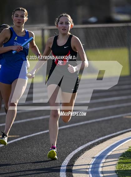 Thumbnail 1 in Hamilton Southeastern Triangular Invite (3200m Relay)  photogallery.