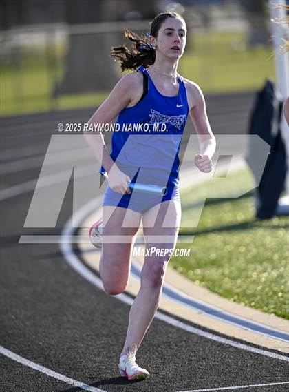 Thumbnail 1 in Hamilton Southeastern Triangular Invite (3200m Relay)  photogallery.
