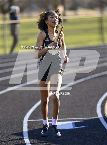 Thumbnail 3 in Hamilton Southeastern Triangular Invite (3200m Relay)  photogallery.