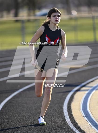 Thumbnail 3 in Hamilton Southeastern Triangular Invite (3200m Relay)  photogallery.