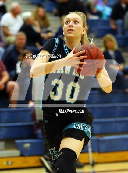 Thumbnail 3 in Highland vs. Pinnacle (AIA 6A Quarterfinal) photogallery.