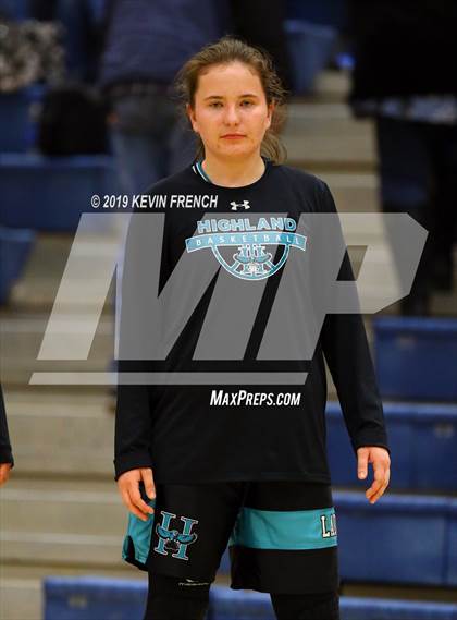 Thumbnail 1 in Highland vs. Pinnacle (AIA 6A Quarterfinal) photogallery.