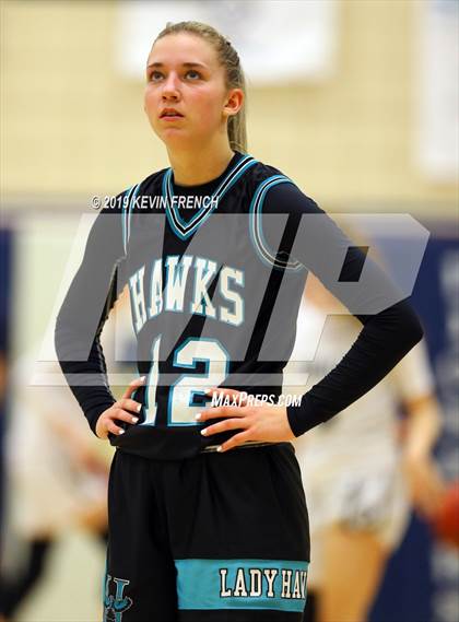 Thumbnail 2 in Highland vs. Pinnacle (AIA 6A Quarterfinal) photogallery.
