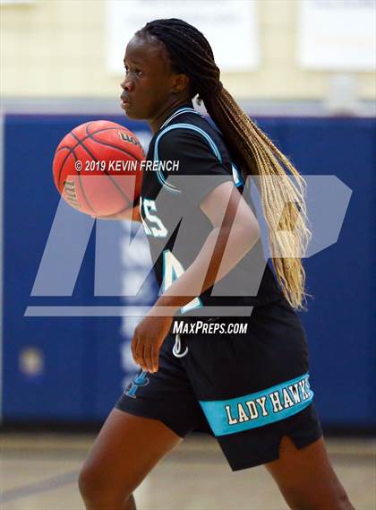 Thumbnail 1 in Highland vs. Pinnacle (AIA 6A Quarterfinal) photogallery.