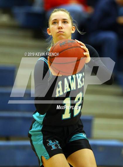 Thumbnail 3 in Highland vs. Pinnacle (AIA 6A Quarterfinal) photogallery.