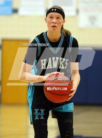 Thumbnail 2 in Highland vs. Pinnacle (AIA 6A Quarterfinal) photogallery.