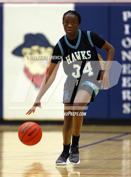 Thumbnail 2 in Highland vs. Pinnacle (AIA 6A Quarterfinal) photogallery.