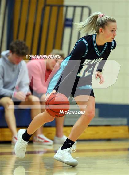 Thumbnail 3 in Highland vs. Pinnacle (AIA 6A Quarterfinal) photogallery.