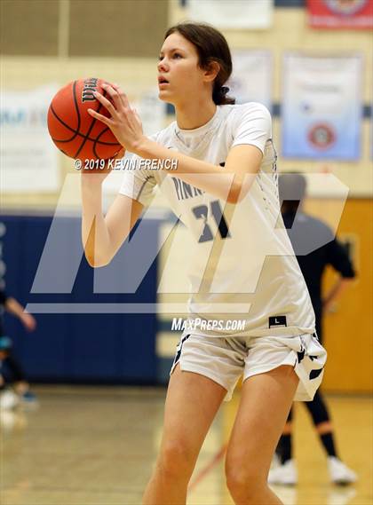 Thumbnail 3 in Highland vs. Pinnacle (AIA 6A Quarterfinal) photogallery.