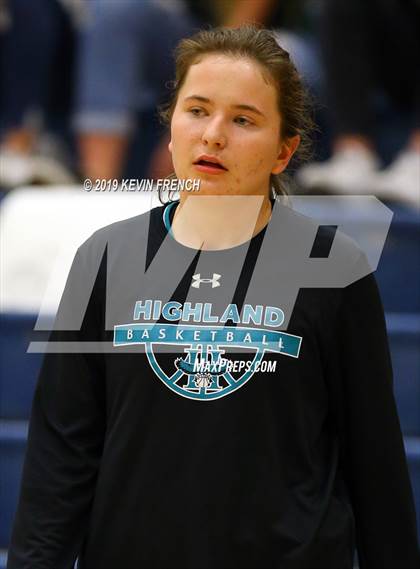 Thumbnail 3 in Highland vs. Pinnacle (AIA 6A Quarterfinal) photogallery.