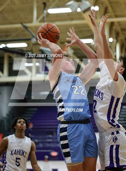 Thumbnail 1 in Mater Dei @ Collinsville photogallery.