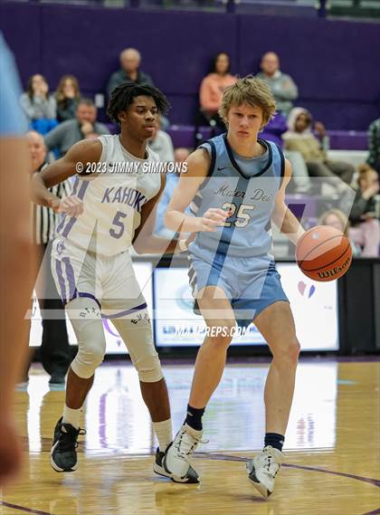 Thumbnail 3 in Mater Dei @ Collinsville photogallery.