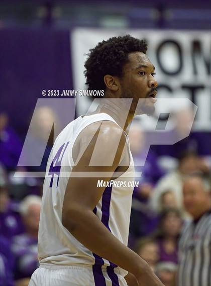Thumbnail 1 in Mater Dei @ Collinsville photogallery.