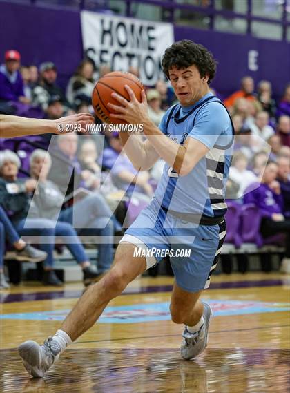 Thumbnail 1 in Mater Dei @ Collinsville photogallery.