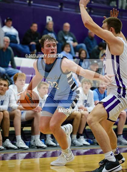 Thumbnail 1 in Mater Dei @ Collinsville photogallery.