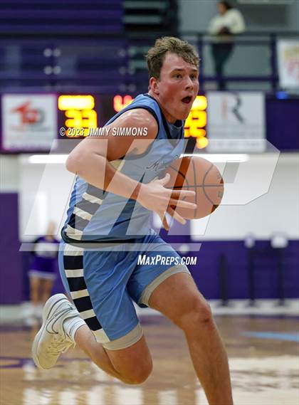 Thumbnail 2 in Mater Dei @ Collinsville photogallery.