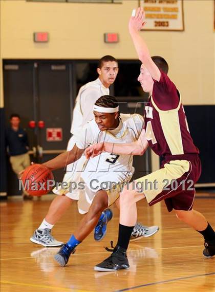 Thumbnail 3 in Arlington @ Beacon photogallery.