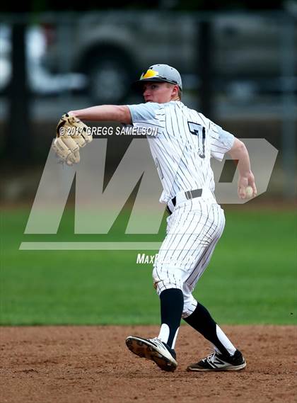 Thumbnail 1 in Stockdale vs. San Benito (Boras Classic North) photogallery.