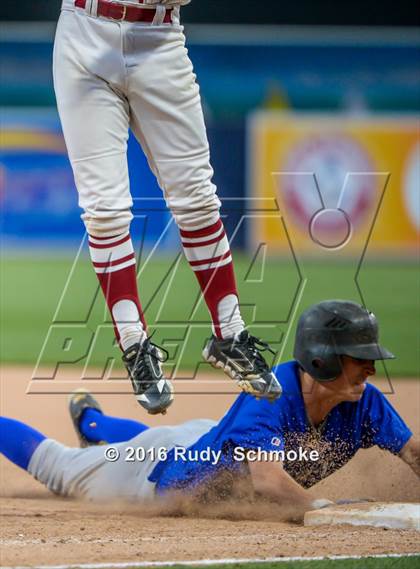 Thumbnail 2 in West Hills vs. Monte Vista photogallery.