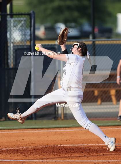 Thumbnail 3 in River Ridge @ Creekview photogallery.