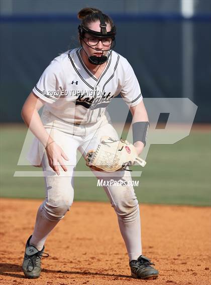 Thumbnail 1 in River Ridge @ Creekview photogallery.