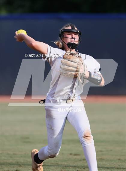 Thumbnail 1 in River Ridge @ Creekview photogallery.