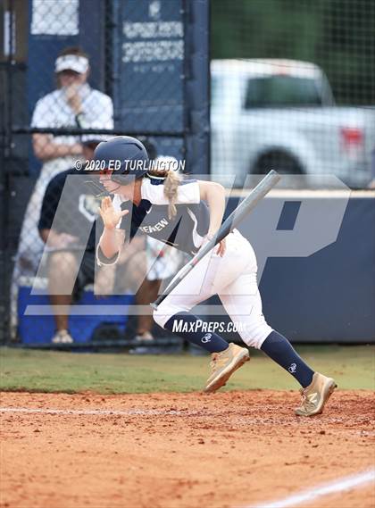 Thumbnail 2 in River Ridge @ Creekview photogallery.