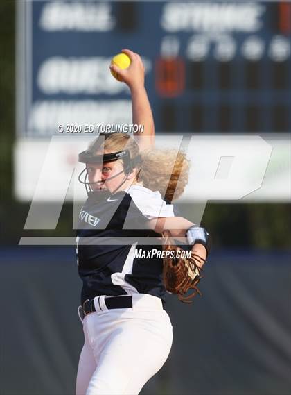Thumbnail 2 in River Ridge @ Creekview photogallery.