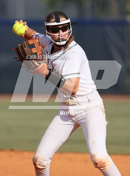 Thumbnail 1 in River Ridge @ Creekview photogallery.