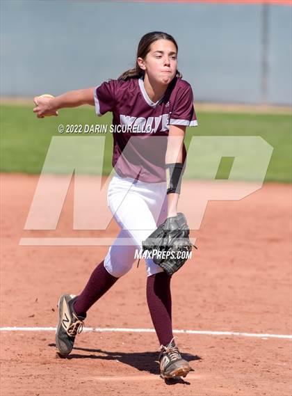Thumbnail 2 in Snowflake vs. Desert Mountain (Dobson/Westwood Invitational) photogallery.