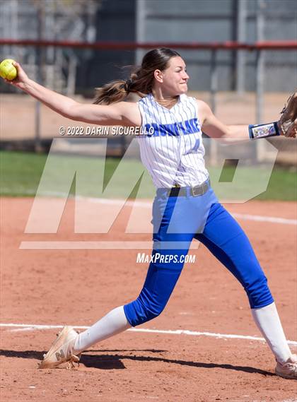Thumbnail 3 in Snowflake vs. Desert Mountain (Dobson/Westwood Invitational) photogallery.