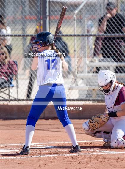 Thumbnail 2 in Snowflake vs. Desert Mountain (Dobson/Westwood Invitational) photogallery.